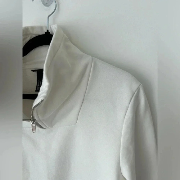 H&M white half zipper  sweater - Picture 2 of 8